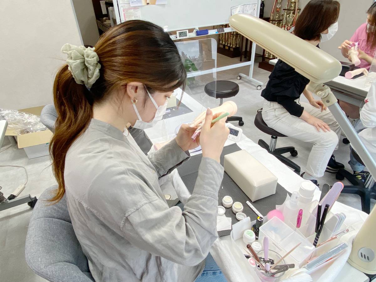 ジェル検定お疲れさまでした☆ 名古屋市で検定合格率の高いネイルスクール｜中区栄久屋大通ネイルズガーデン